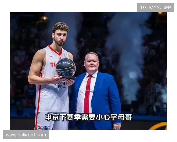 周最佳提名名单揭晓布克亚历山大申京字母哥等球员争夺荣誉