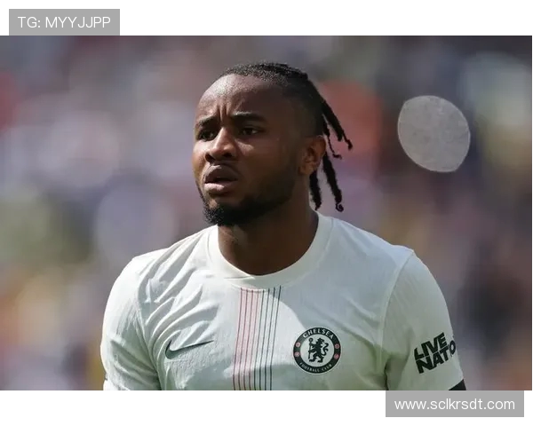 恩昆库：法国队失误导致丢球应在反超后保持专注与冷静